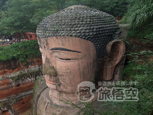 世界文化遺産　楽山大仏日帰り観光